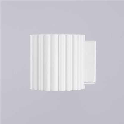 Applique murale Aura cannelée aluminium blanc