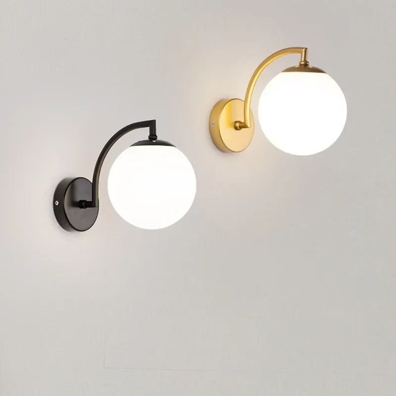 Applique Murale Boule Verre LED Nordique