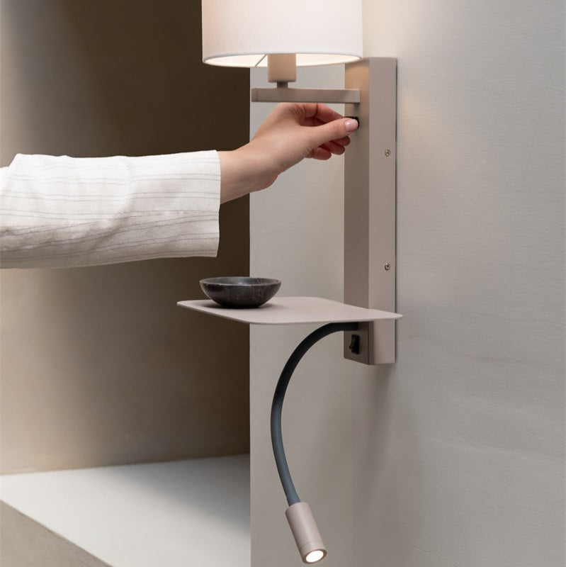 Applique Murale Florence avec Lampe de Lecture Sable et Blanc en Fer et Coton