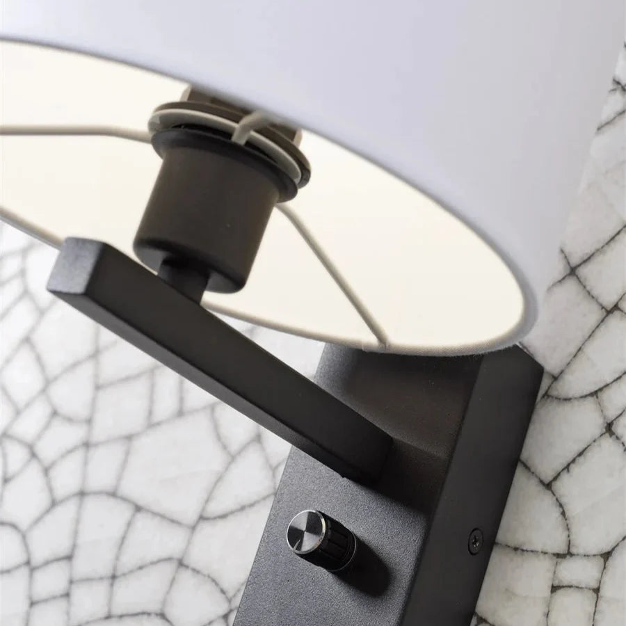 Applique Murale Florence avec USB et Étagère en Fer Noir et Coton