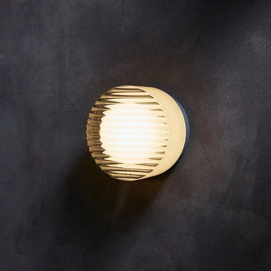 Applique Murale LED Boule Acrylique Ondulée