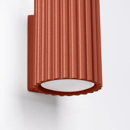 Applique Murale Oslo 10 cm en Aluminium Cannelé Rouge Ocre