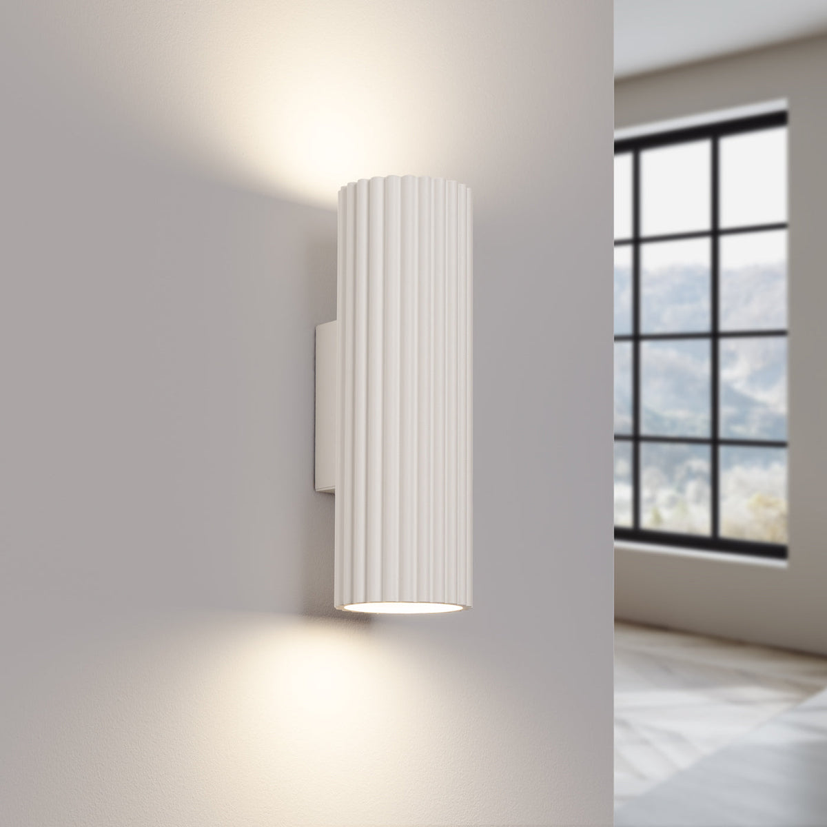 Applique Murale Oslo 20 cm en Aluminium Cannelé Beige