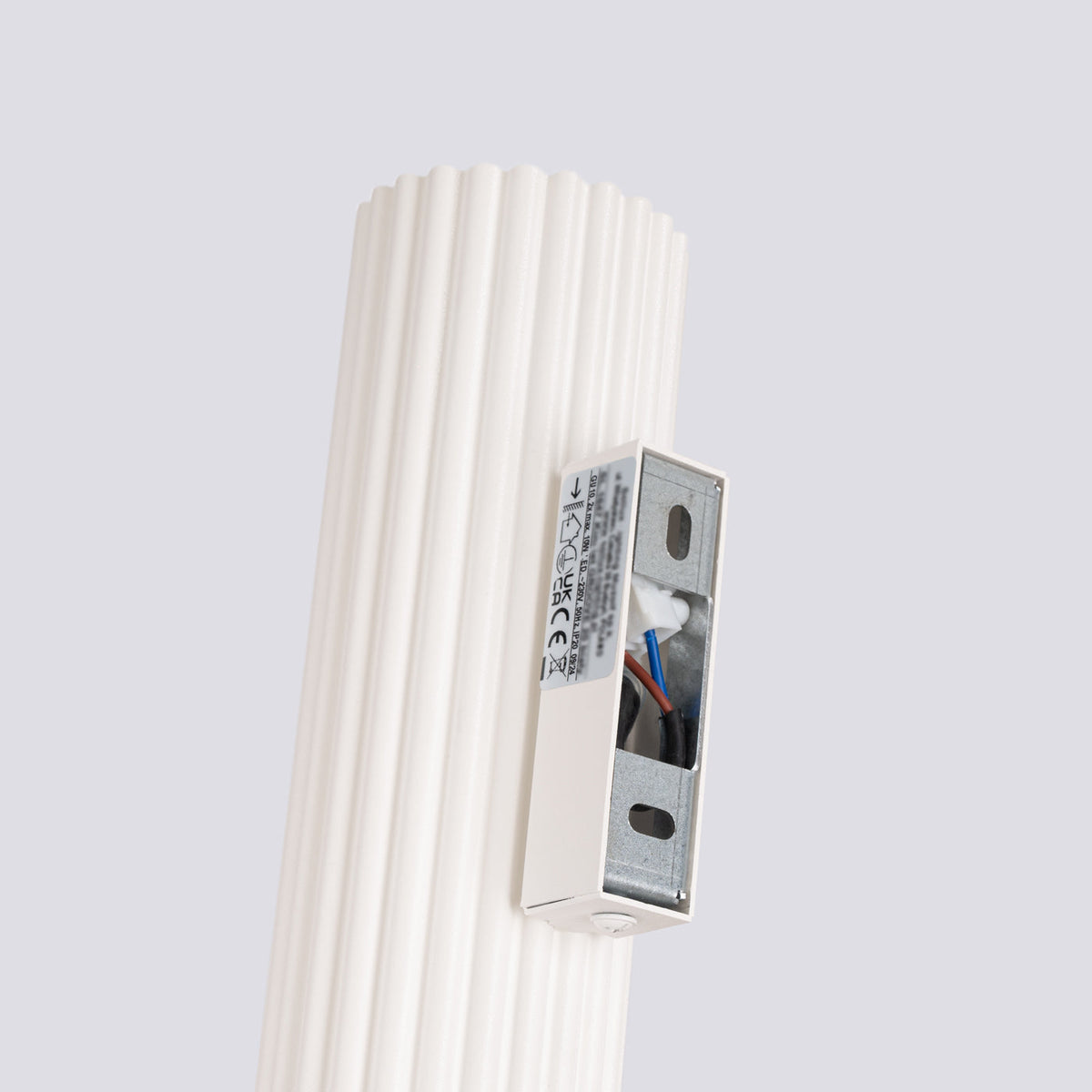 Applique Murale Oslo 20 cm en Aluminium Cannelé Beige