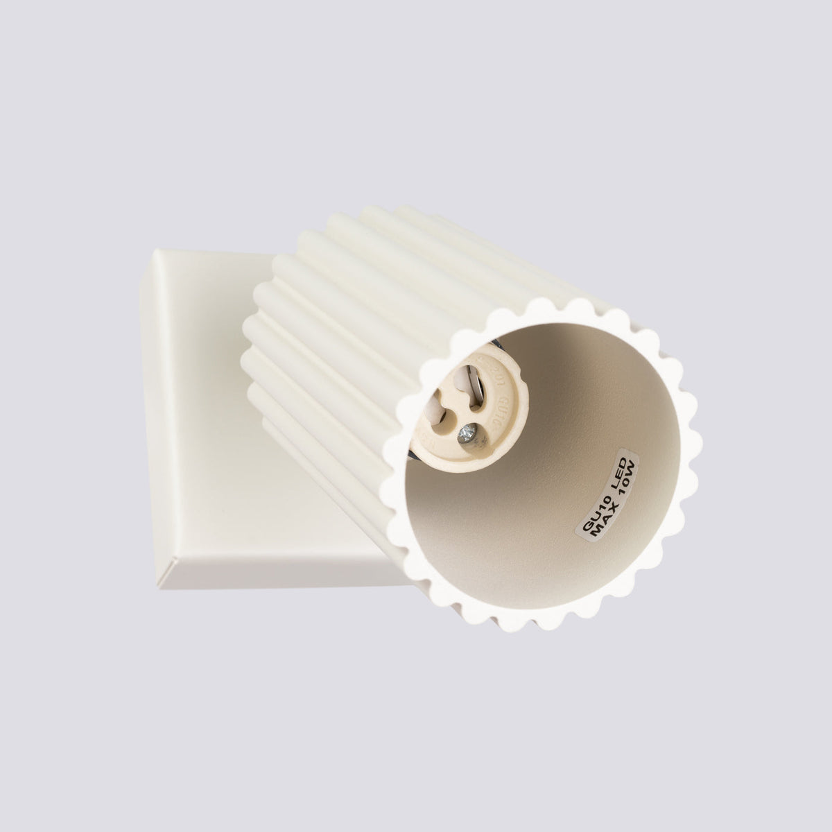 Applique Murale Orientable Oslo en Aluminium Cannelé Beige