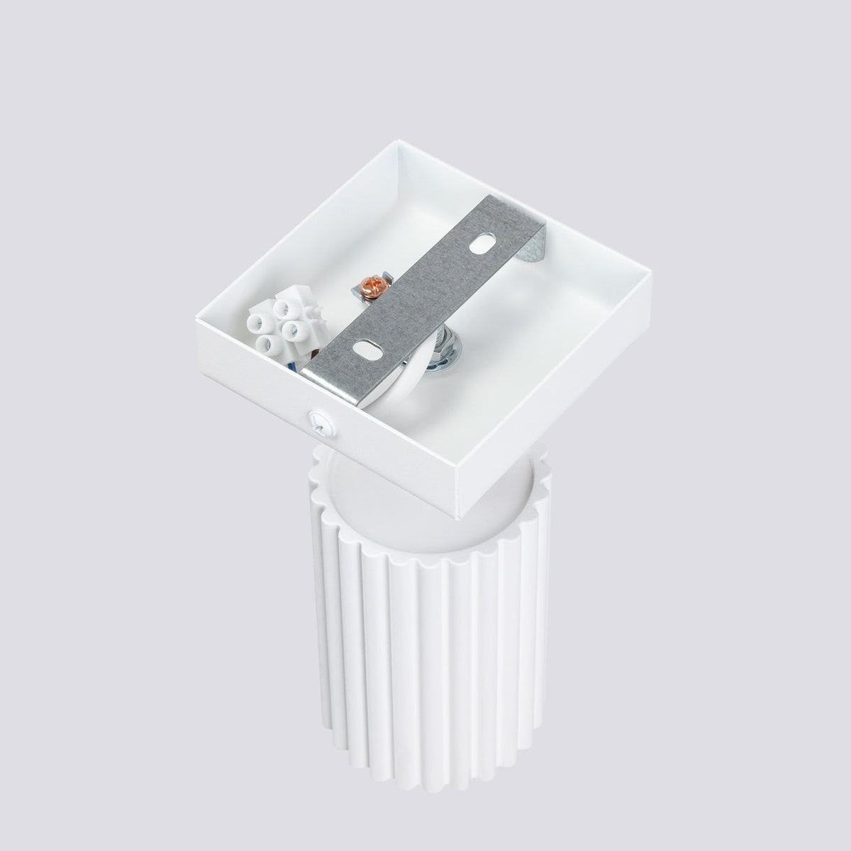 Applique Murale Orientable Oslo en Aluminium Cannelé Blanc
