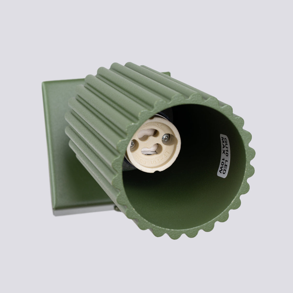 Applique Murale Orientable Oslo en Aluminium Cannelé Vert Olive