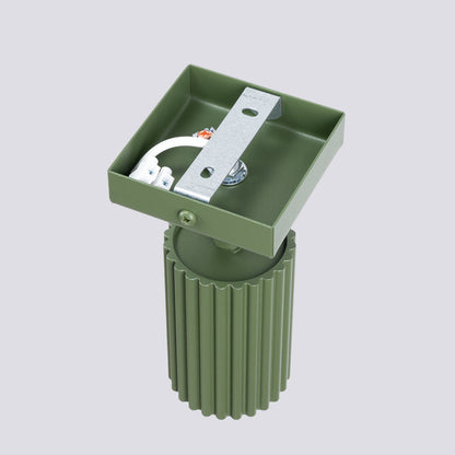 Applique Murale Orientable Oslo en Aluminium Cannelé Vert Olive